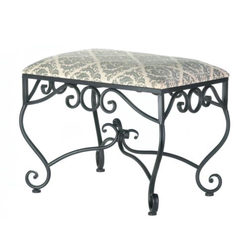 MARVELOUS MANOR STOOL